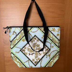 Victoria's Secret Insulated Classic Patterned Tote Bag